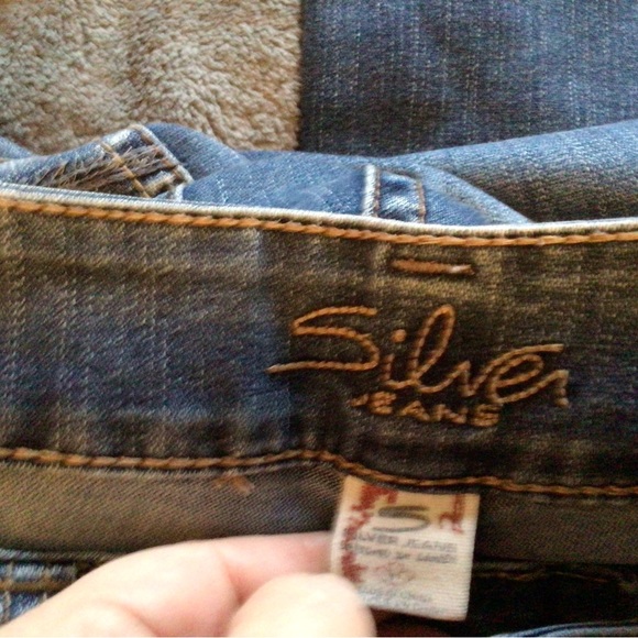 Silver woman’s bootcut jeans. Size unknown but 36 inch waist - Picture 7 of 7